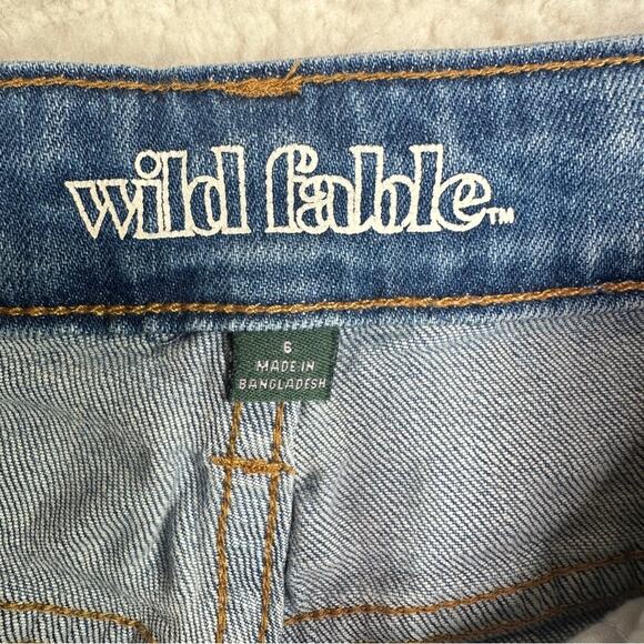 Wild Fable High Rise Distressed Jeans - Blue Mom Jeans Size 6 - Picture 2 of 12